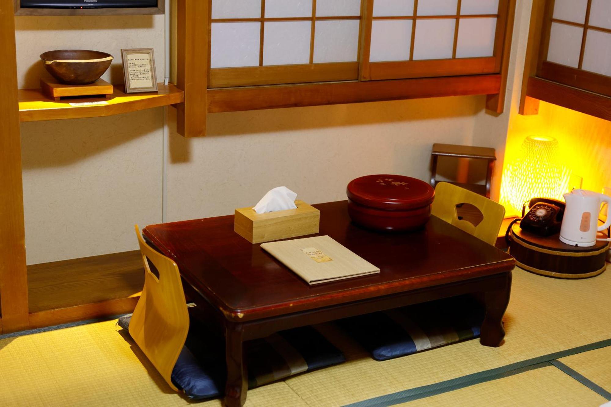 Nara Ryokan Екстериор снимка